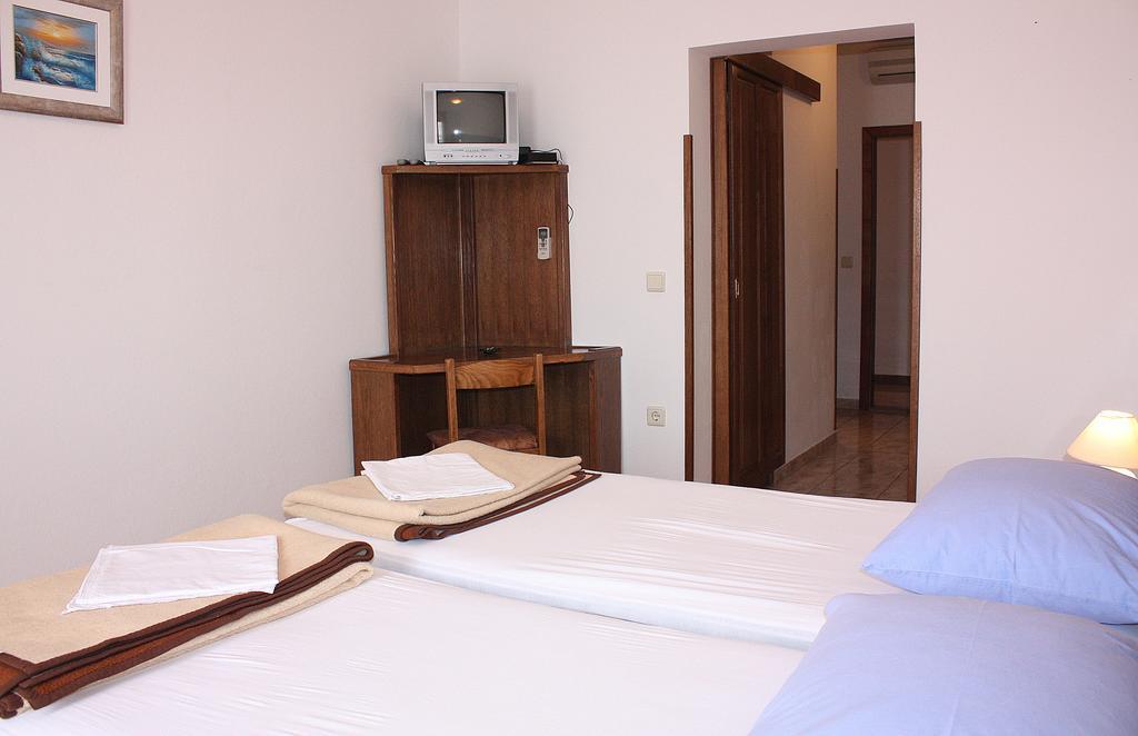 MB Bed&Breakfast Pag Town Zimmer foto